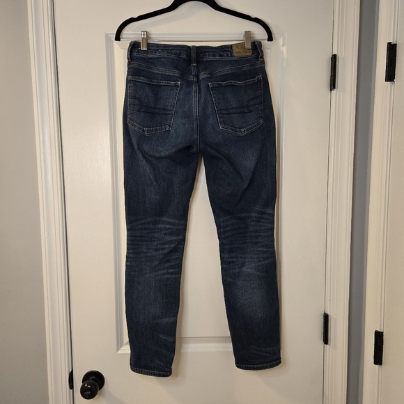 American Eagle Stretch Mid Rise Jeans Straight Leg Size 2 Short Four Button Fly - Picture 3 of 16